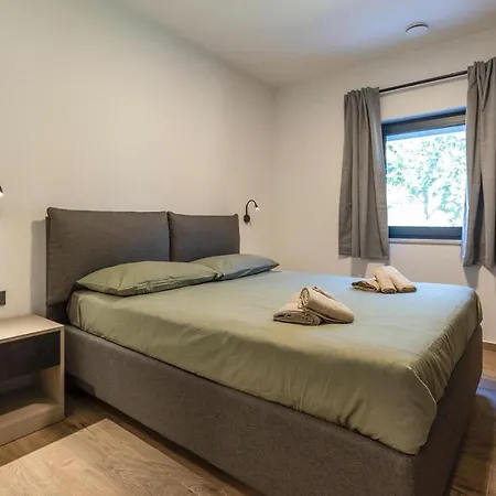 4 Bedroomawesome In Feriehus *