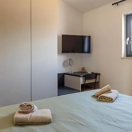 4 Bedroomawesome In * Umag