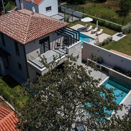 4 Bedroomawesome In Umag