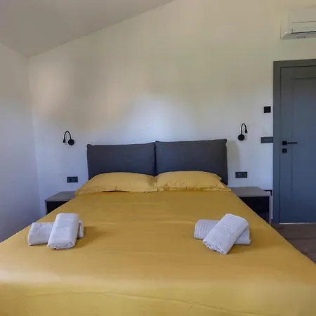 4 Bedroomawesome In Feriehus *