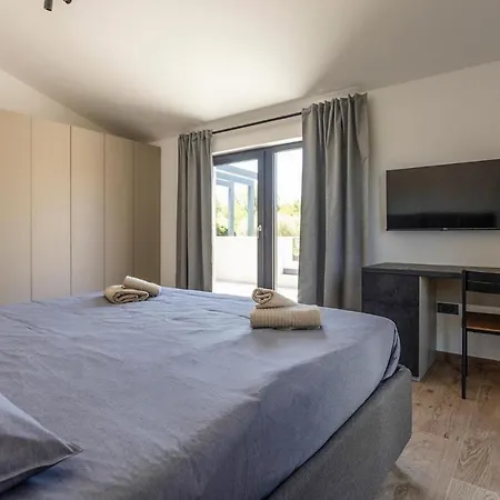 4 Bedroomawesome In Feriehus *
