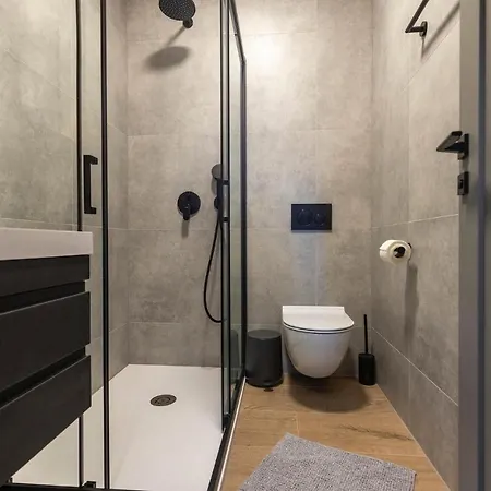 4 Bedroomawesome In * Umag