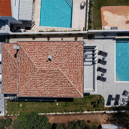 4 Bedroomawesome In Umag
